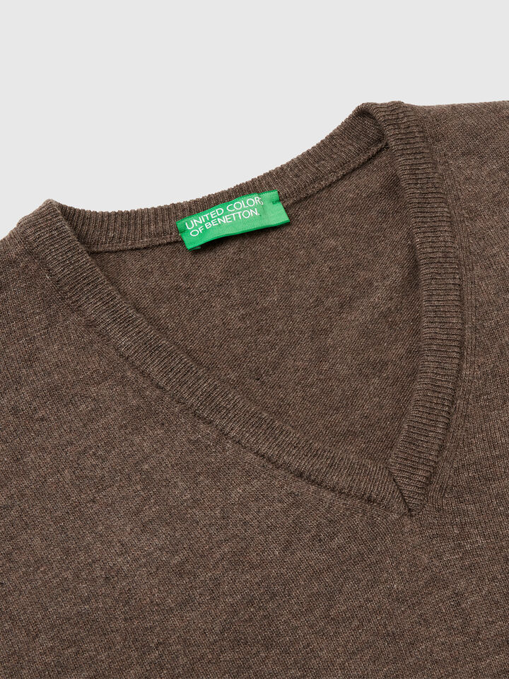 V NECK SWEATER L/S Men image number 7